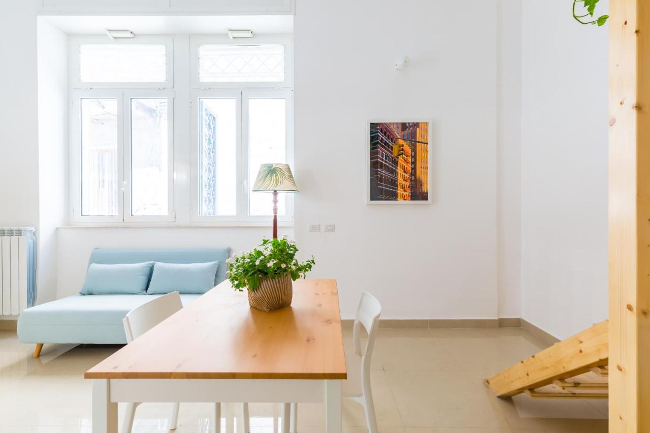 Naiva 2 Apartman Nápoly Kültér fotó